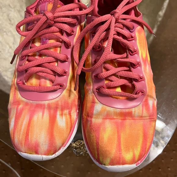 Size 6 Marika multi color pink/yellow all man made materials footwear - Picture 2 of 8